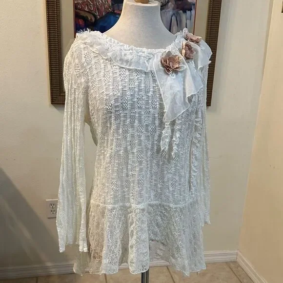 Zba (zee-bo)Elegant White Lace Women Top with Floral Fringe Accents Size Large - Picture 7 of 12